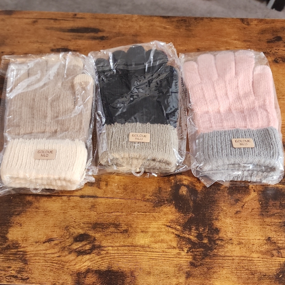 Unisex Think Knitted Touchscreen Winter Gloves Set - Black, Beige Non Slip. HAVE